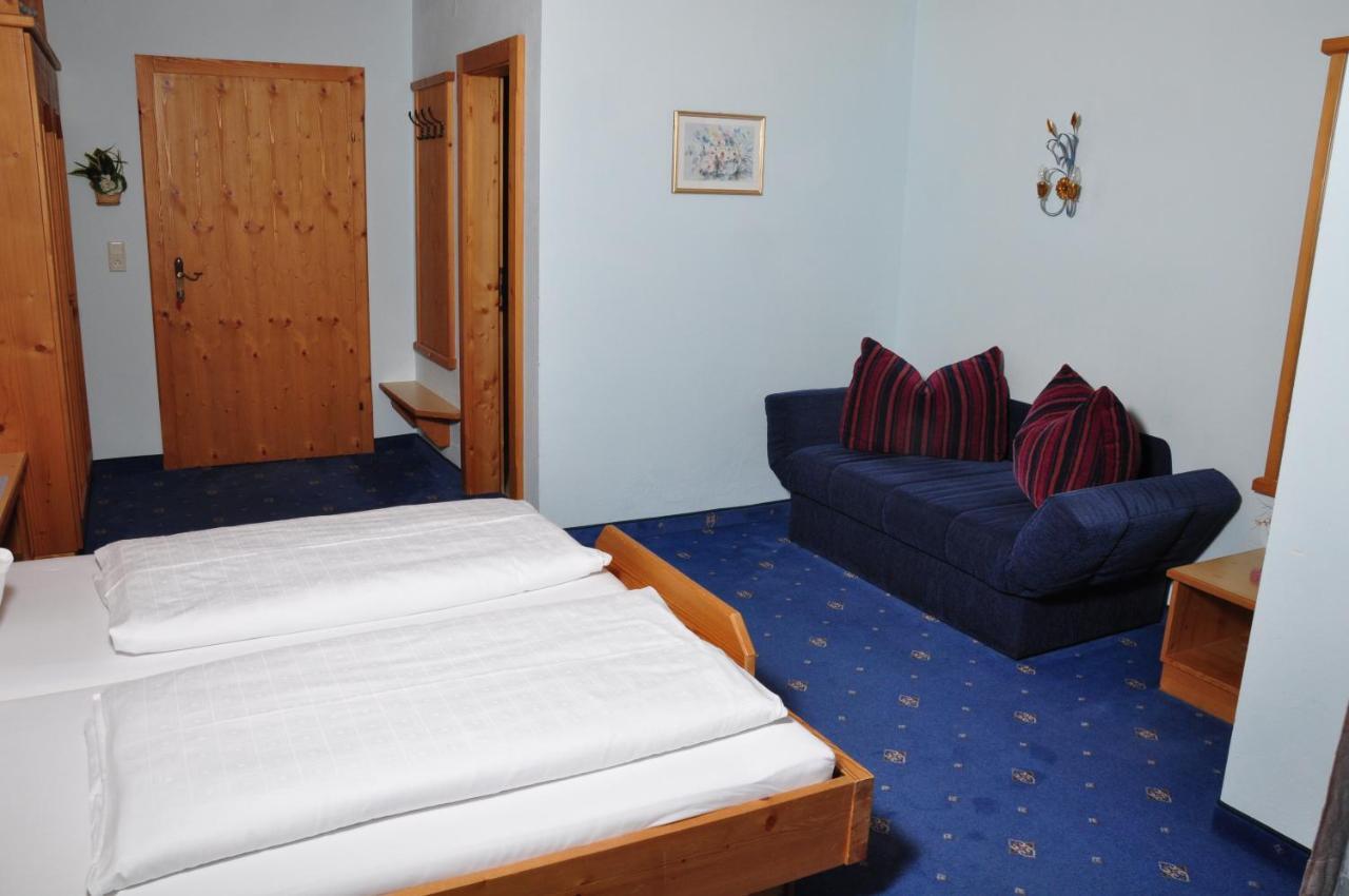 Hotel Zum Hirschen Leutasch Phòng bức ảnh